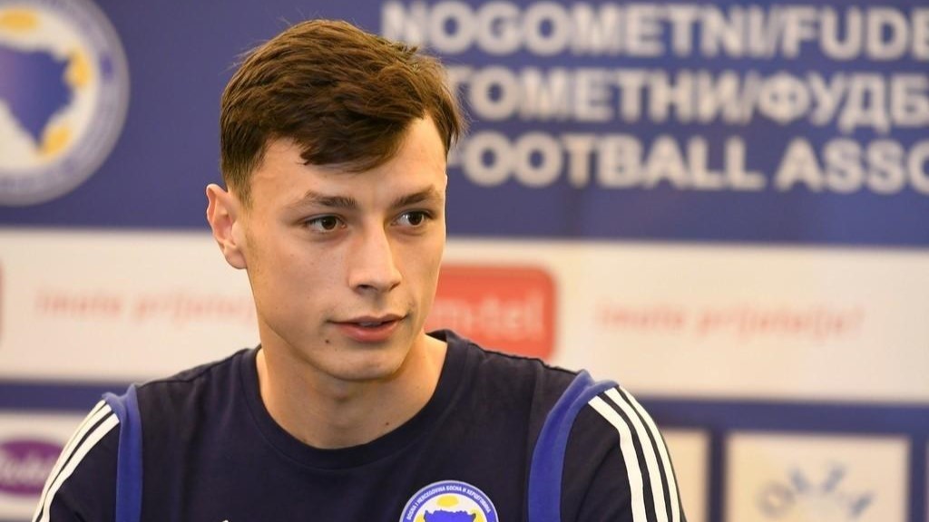 Veliki pad se nastavlja: Anel Ahmedhodžić tone sve dublje!